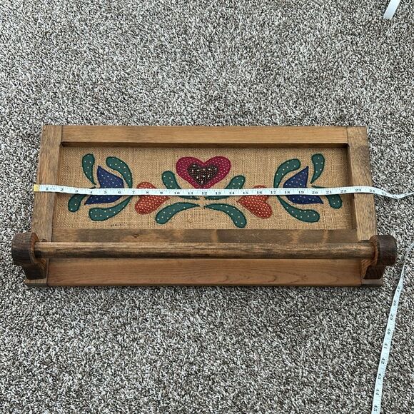 Vintage Wooden Burlap Embroidered Towel Rack with Folk Art Design Wall Decor - Picture 13 of 16